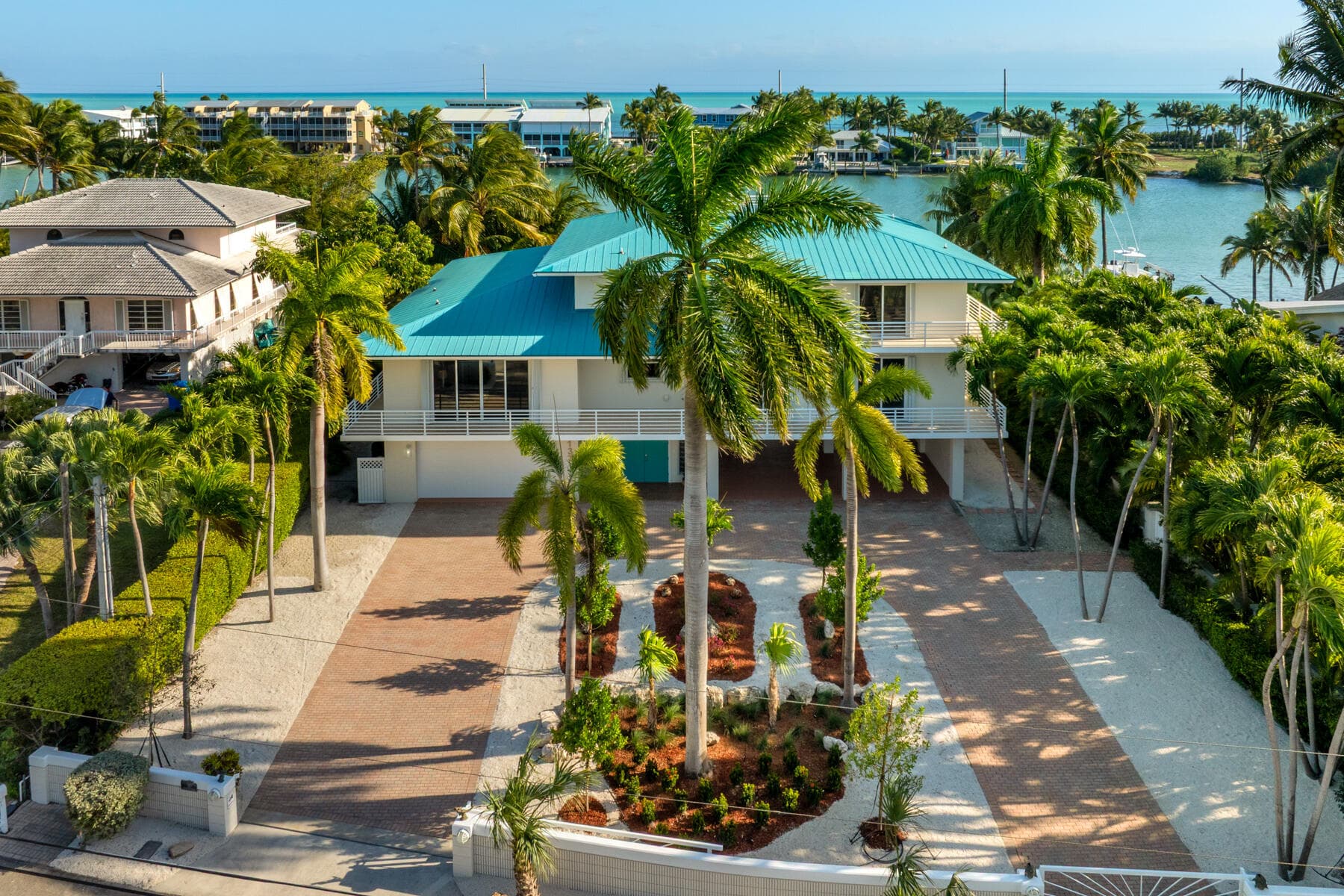 137 Sapodilla Dr photo 1