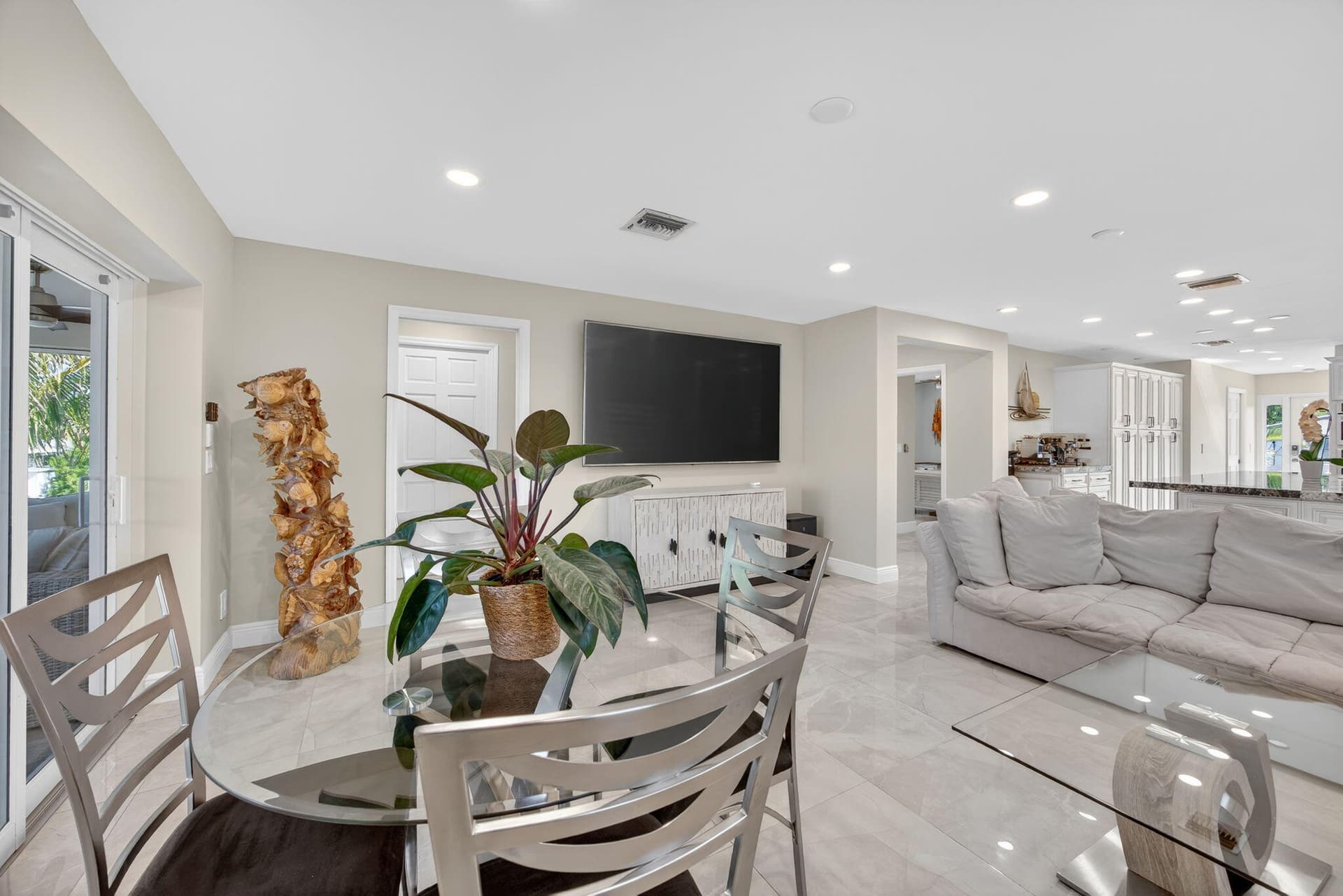 27385 Saint Lucie Lane photo 10