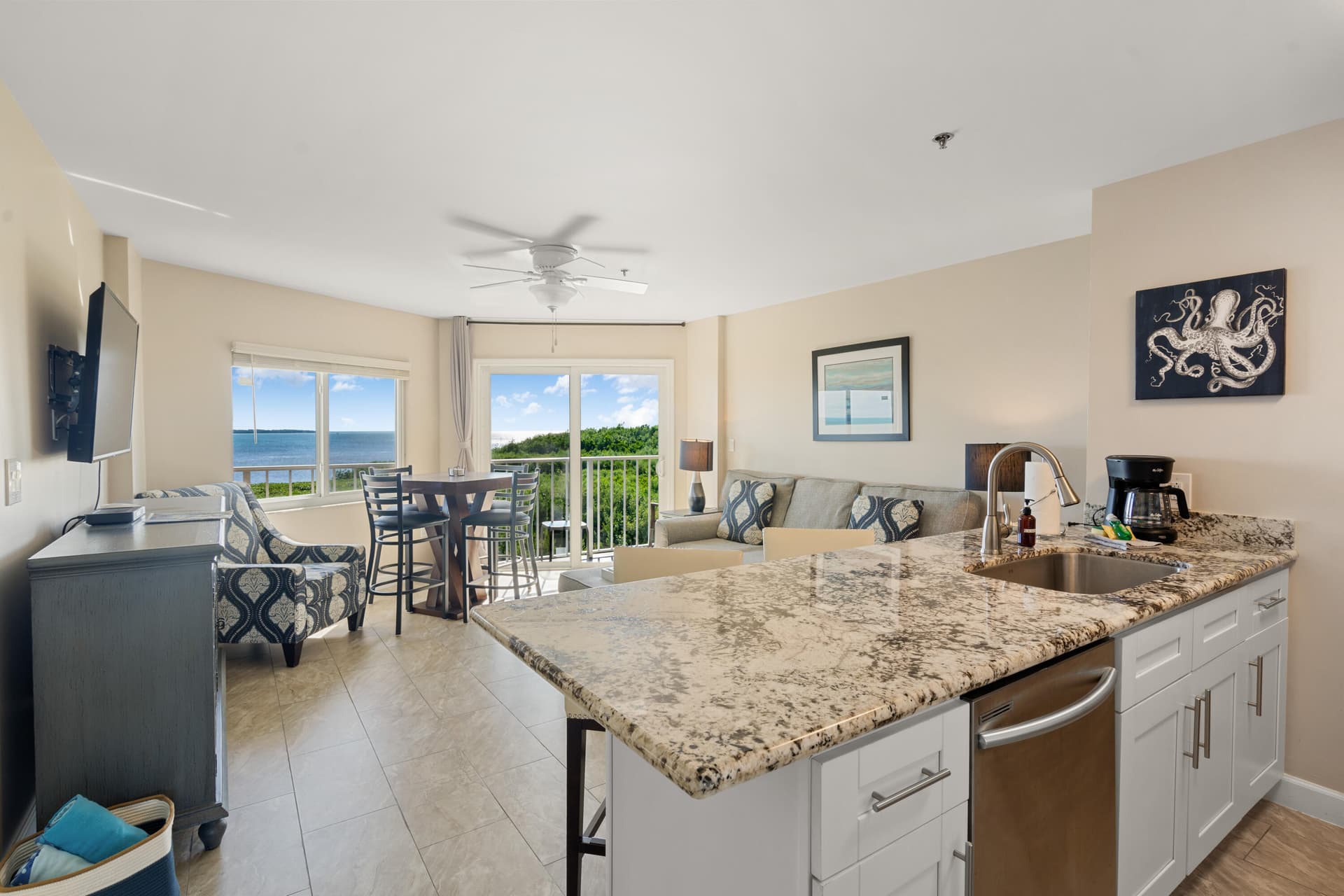 500 Burton Drive 3406 photo 6