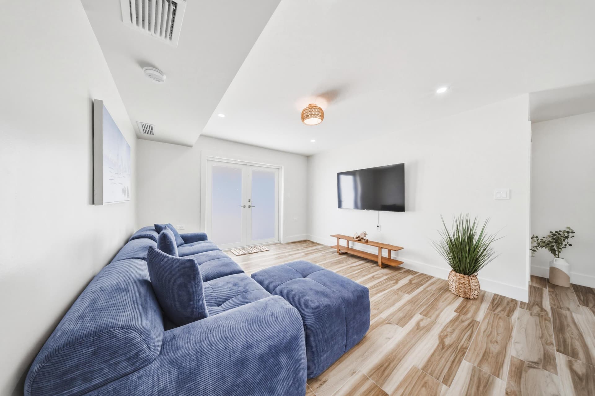 100 E 63rd Street Ocean photo 9
