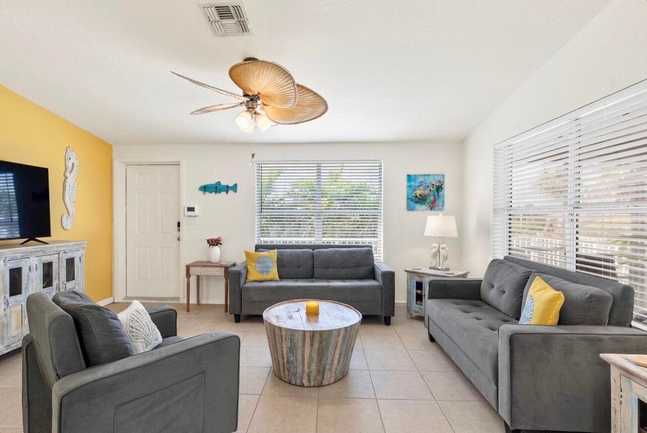 157 Mars Lane photo 9