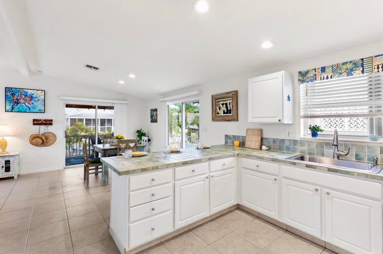 157 Mars Lane photo 19