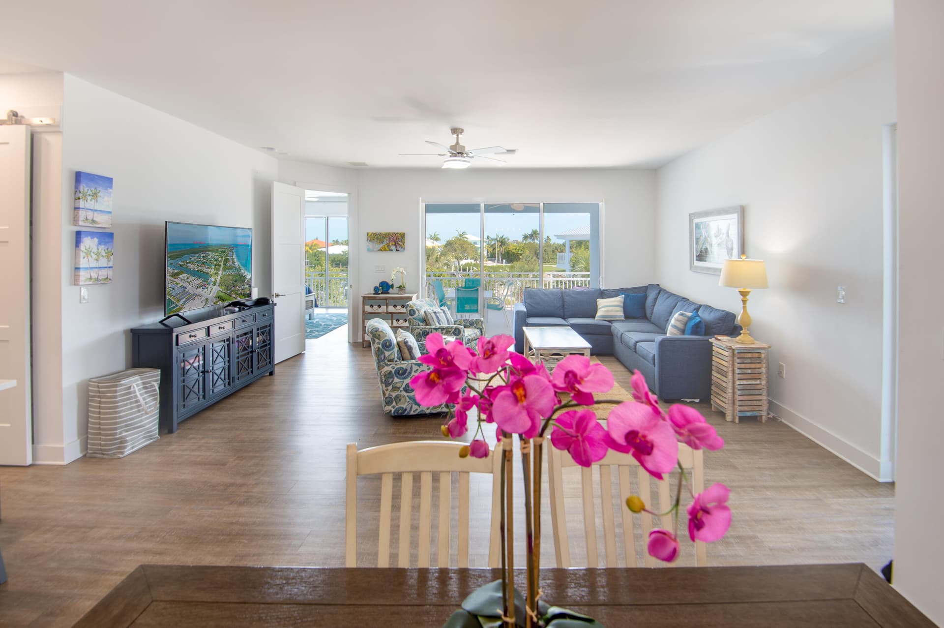 101 Avenue D photo 19