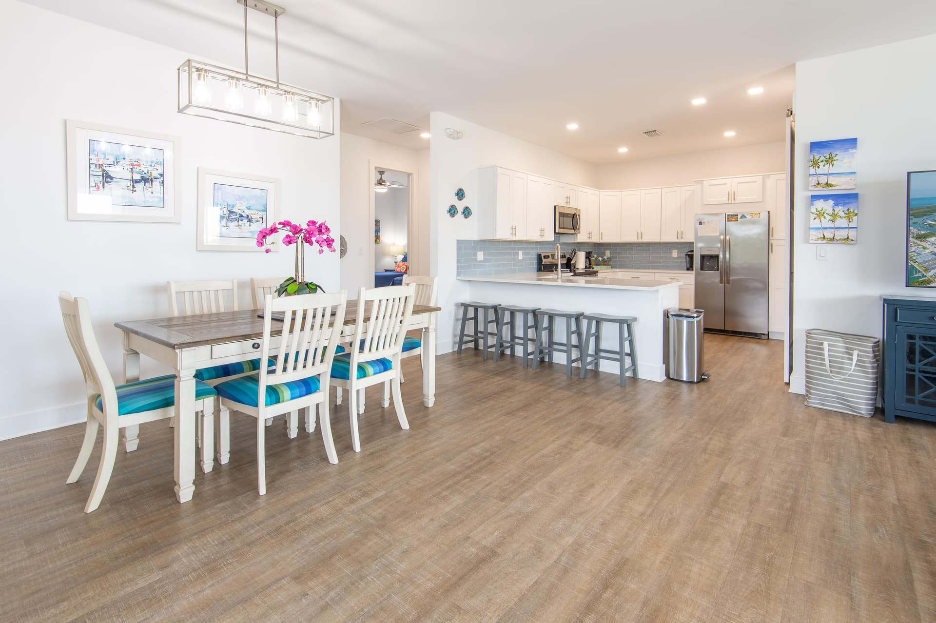 101 Avenue D photo 22