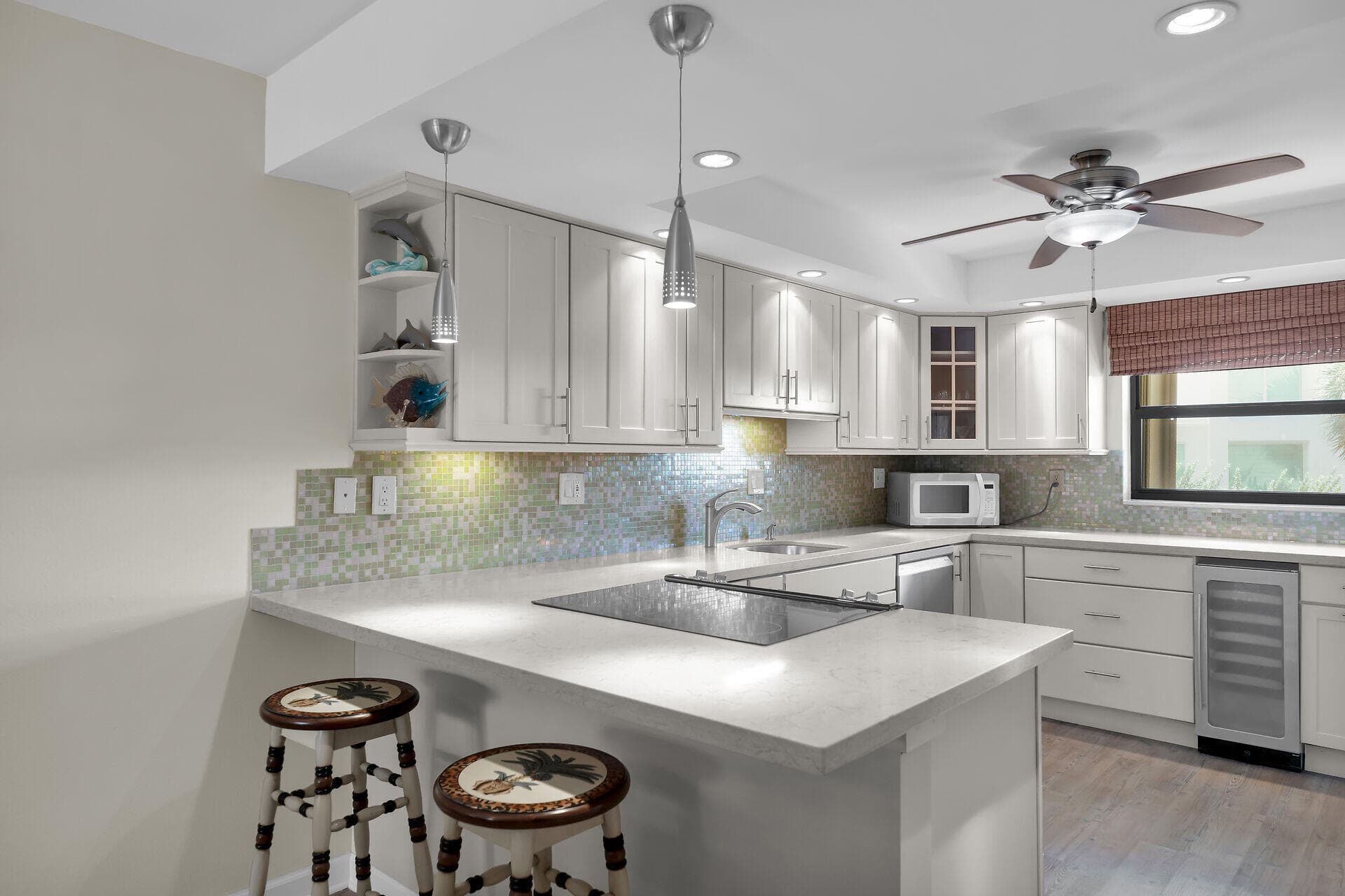 601 W Ocean Drive 316-D photo 10