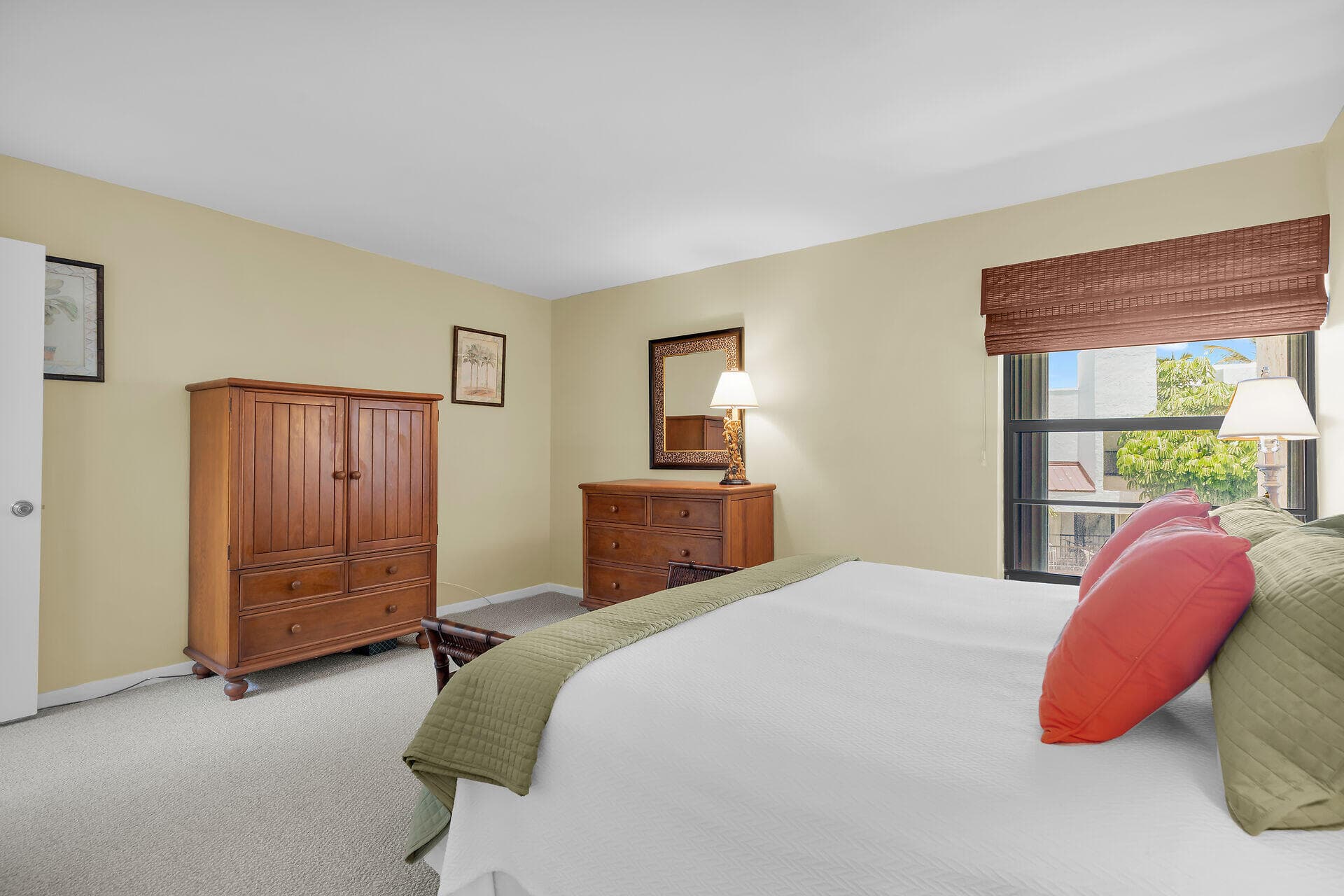 601 W Ocean Drive 316-D photo 19