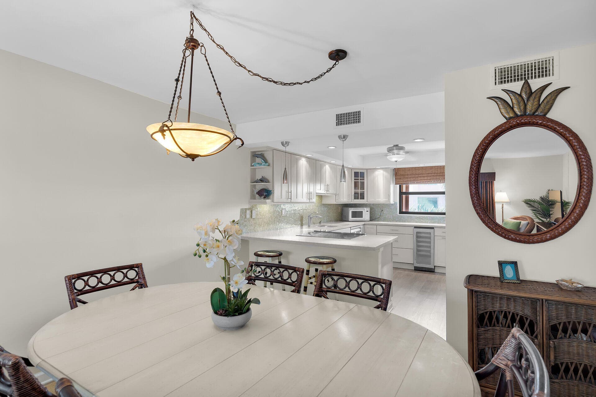 601 W Ocean Drive 316-D photo 8