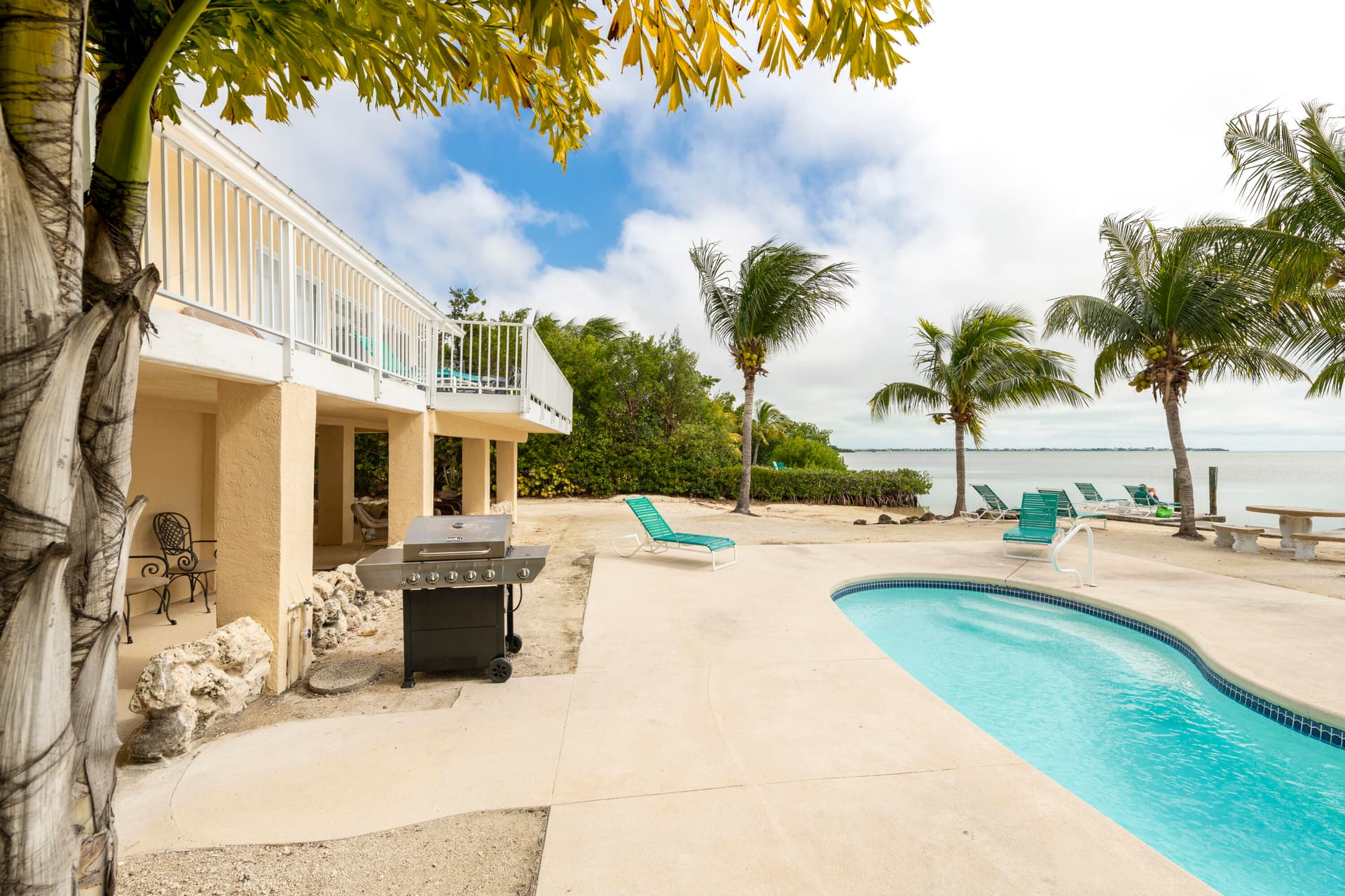 21470 Overseas Highway photo 7