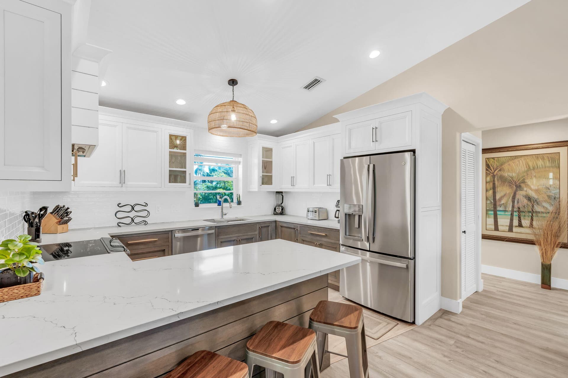 181 12th St photo 15
