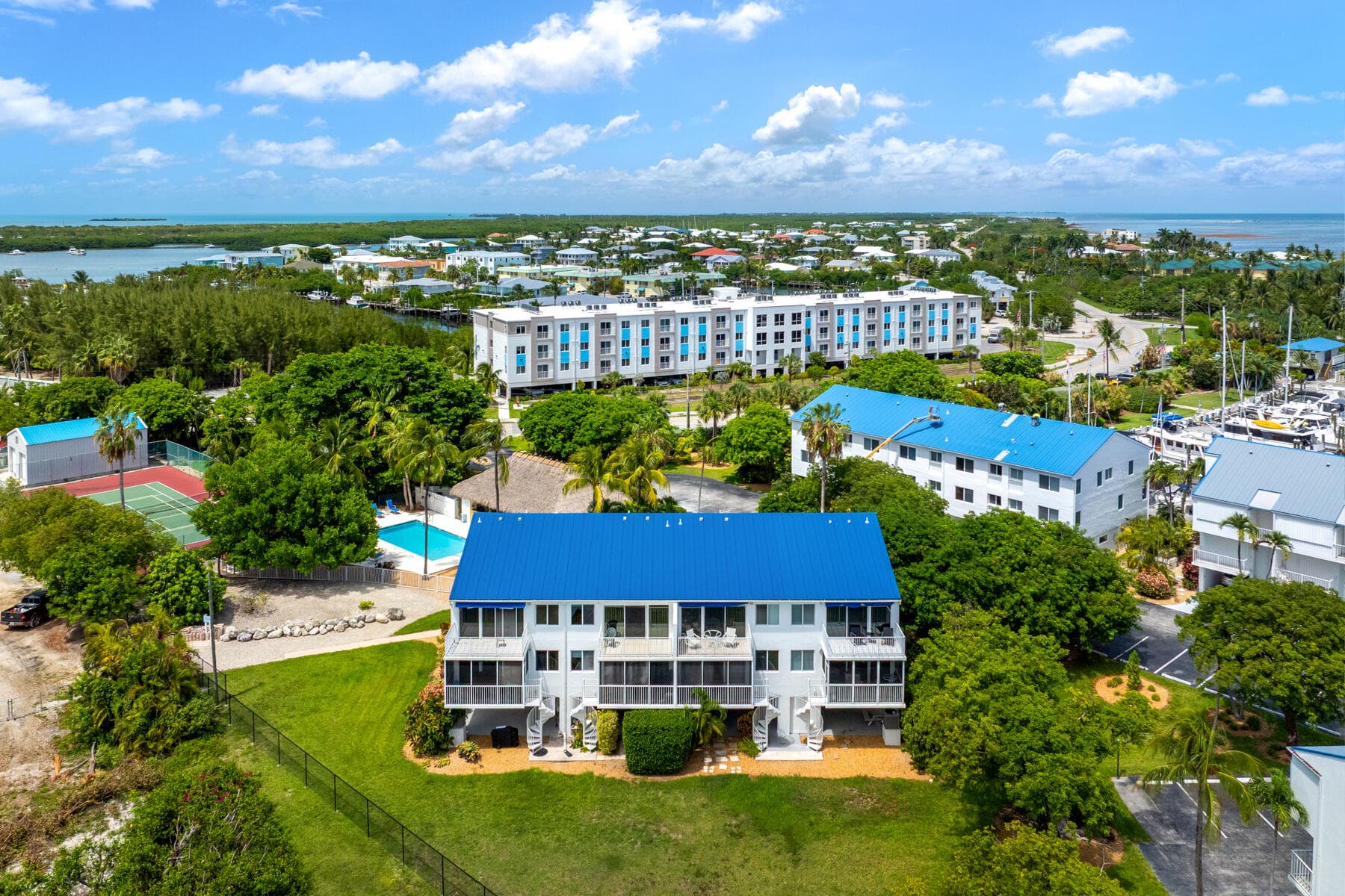 95 Coco Plum Unit Drive 4B photo 3