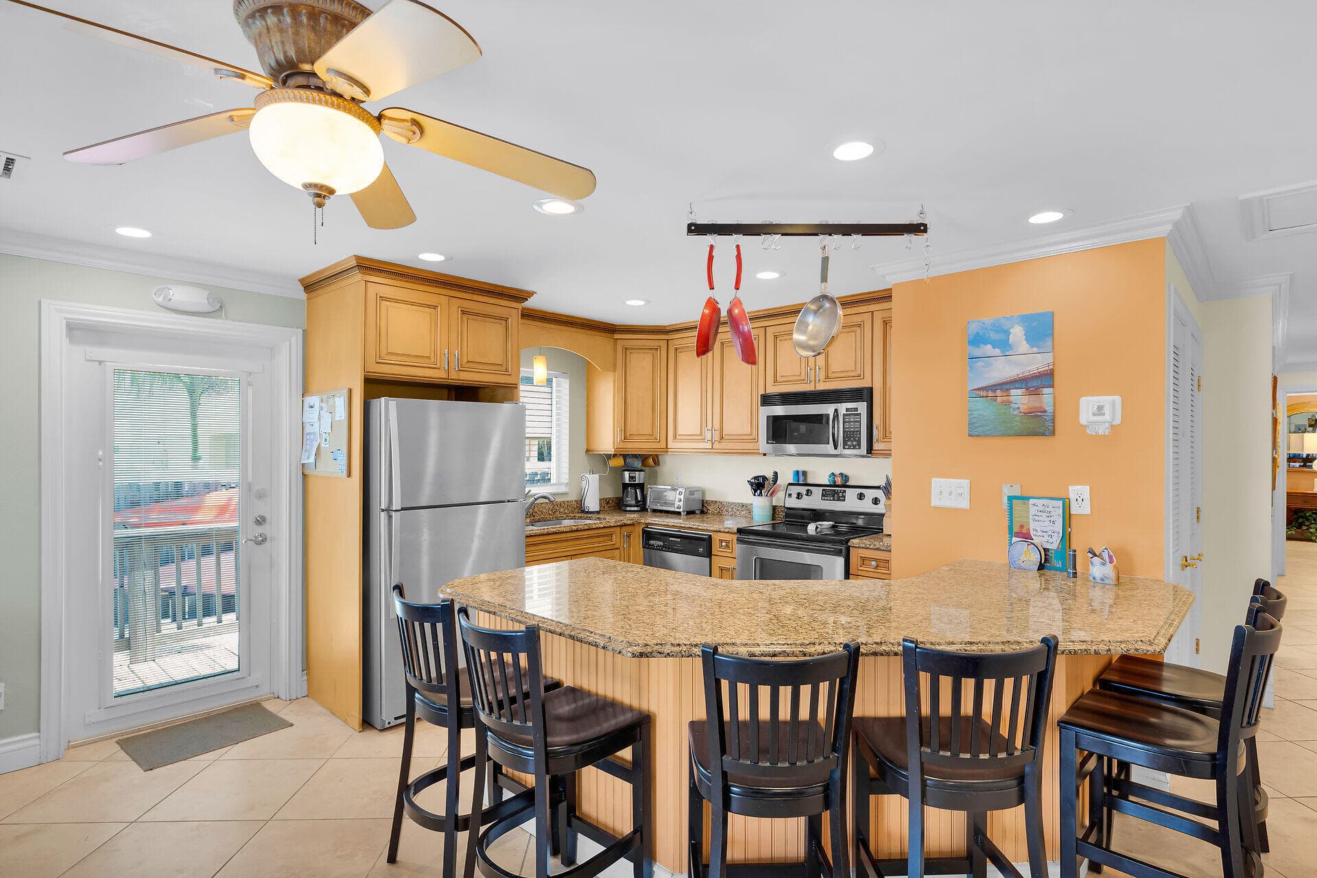 271 3rd Street photo 2