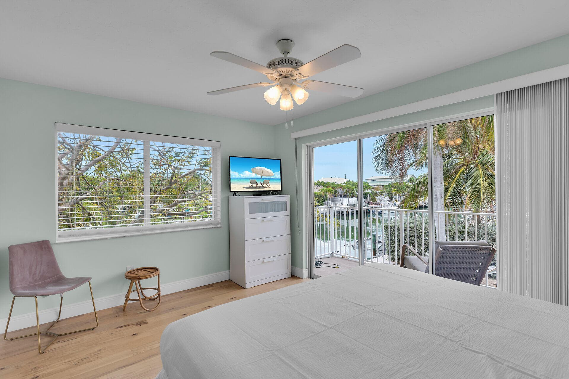 315 E Ocean Drive photo 12