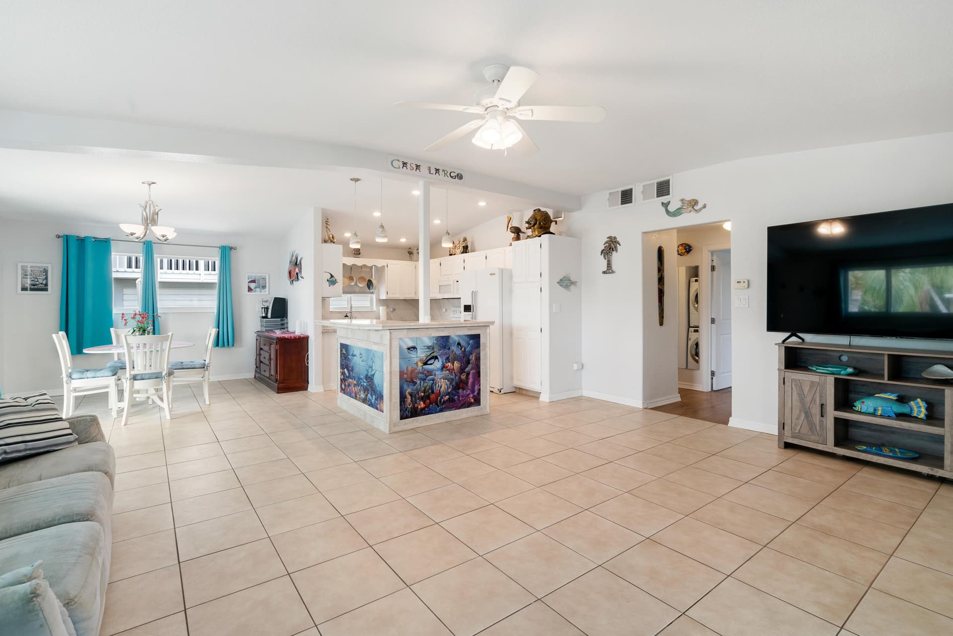 1210 Cactus St photo 8