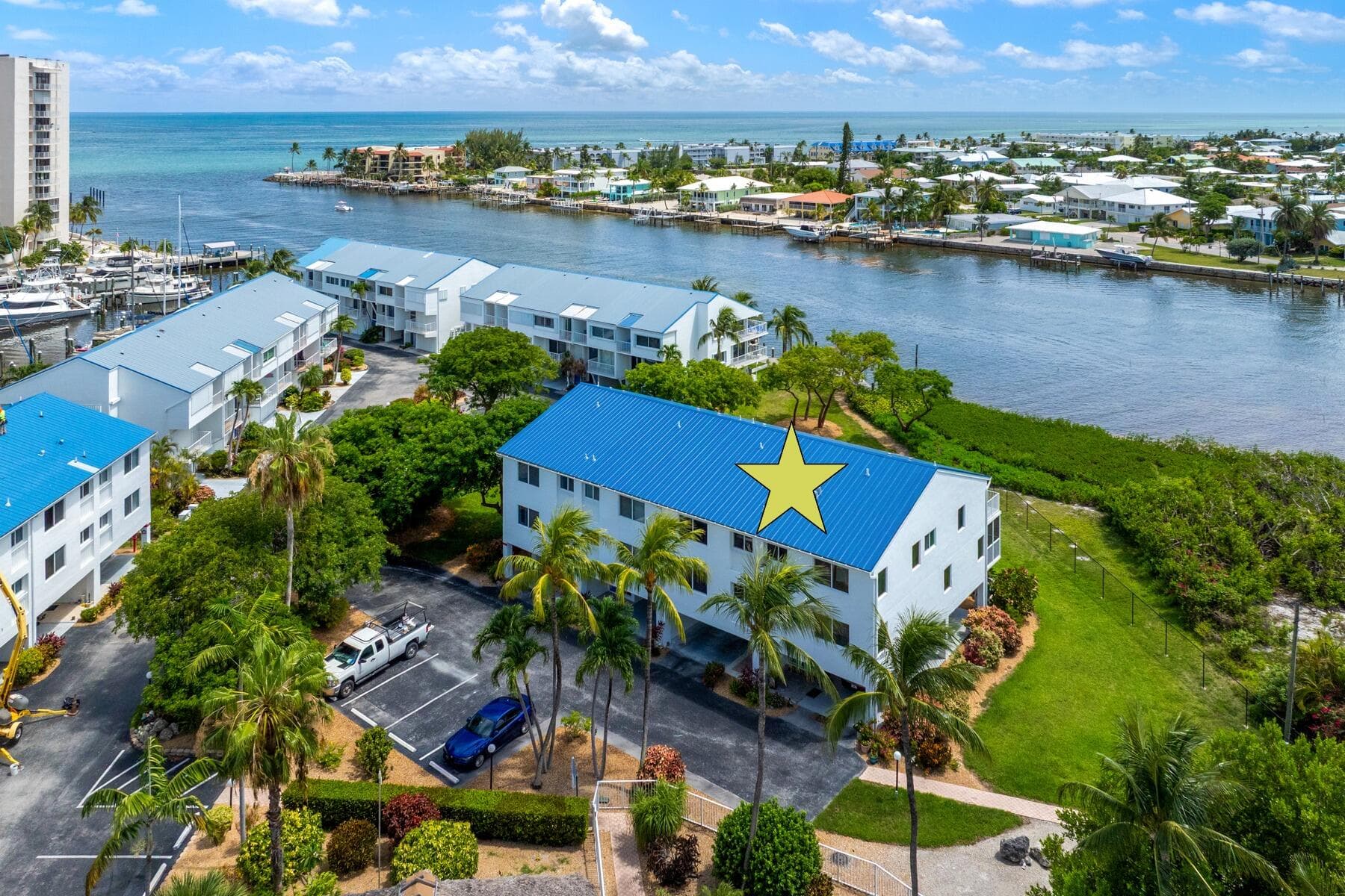 95 Coco Plum Unit Drive 4B photo 2