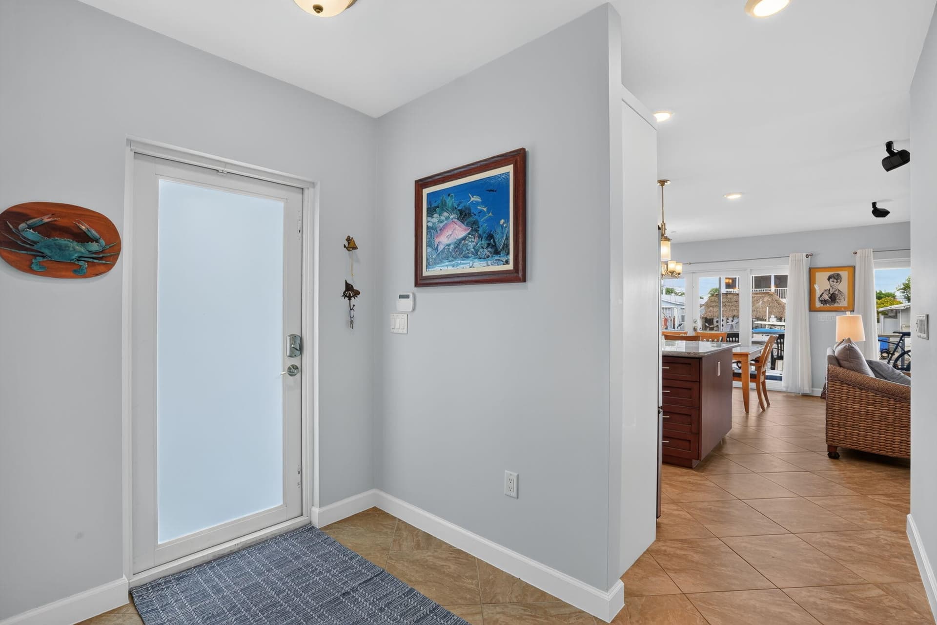 1608 Monmouth Lane photo 5