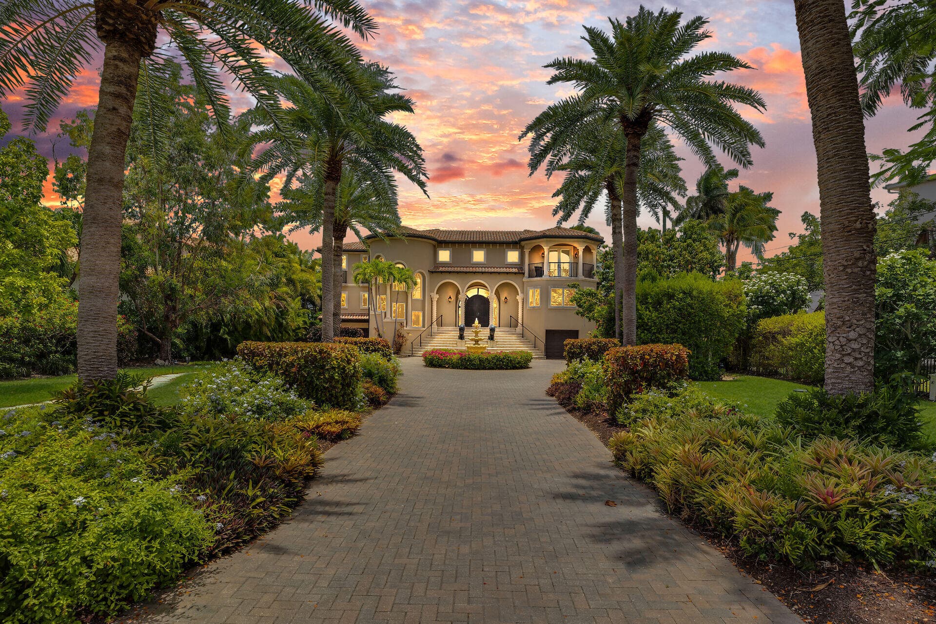 119 Coco Plum Drive photo 1