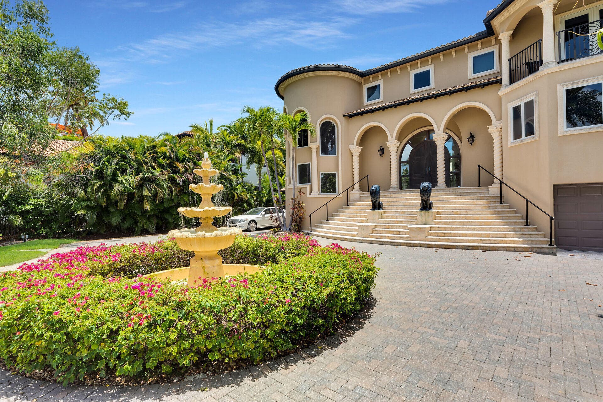 119 Coco Plum Drive photo 5