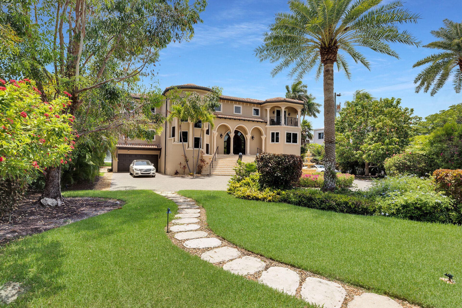 119 Coco Plum Drive photo 6
