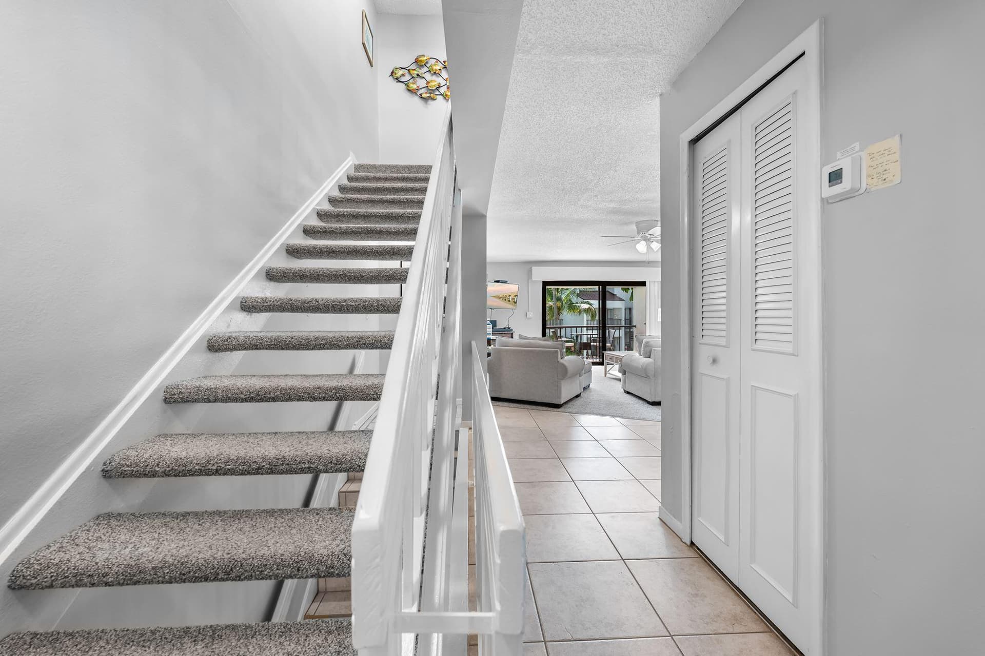 601 W Ocean Drive 312D photo 7
