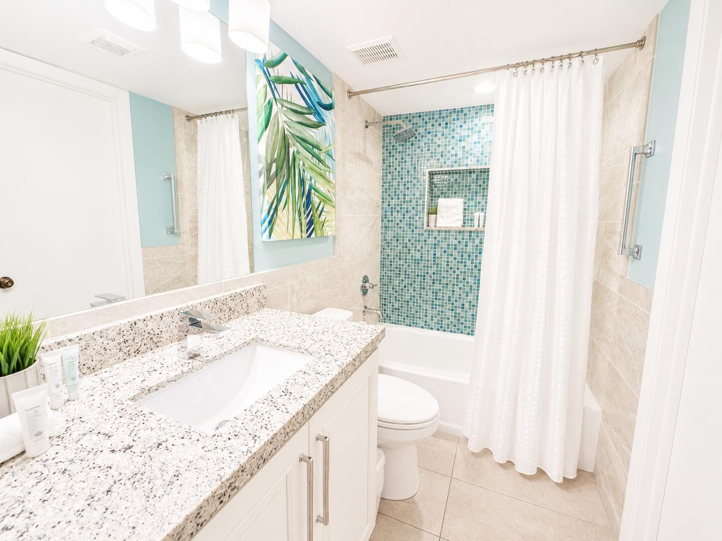 500 Burton Drive 4208 photo 18