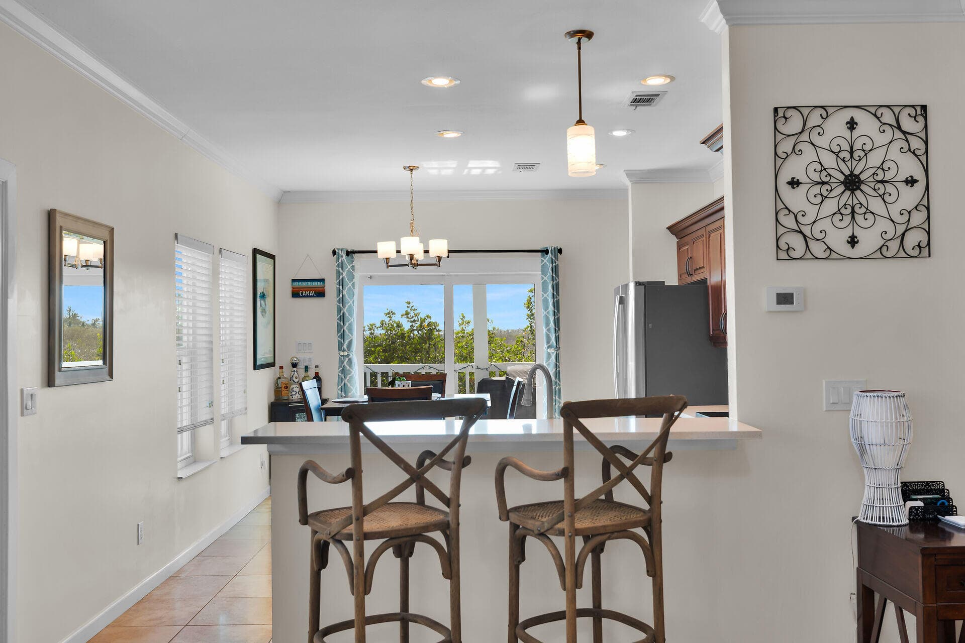 27 Barcelona Drive photo 7