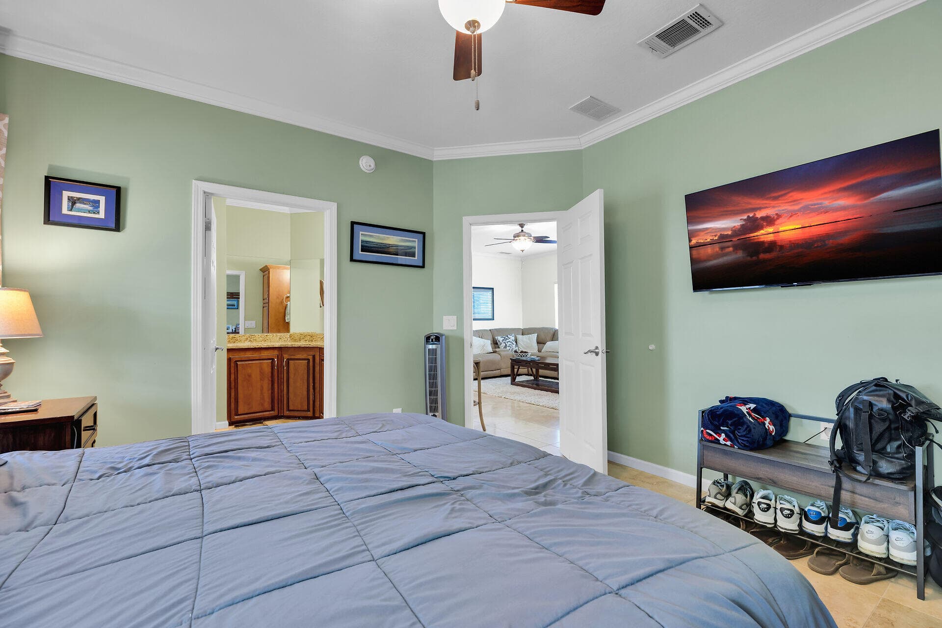 27 Barcelona Drive photo 17
