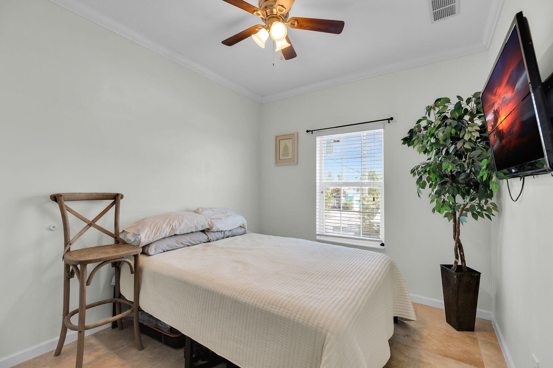 27 Barcelona Drive photo 19