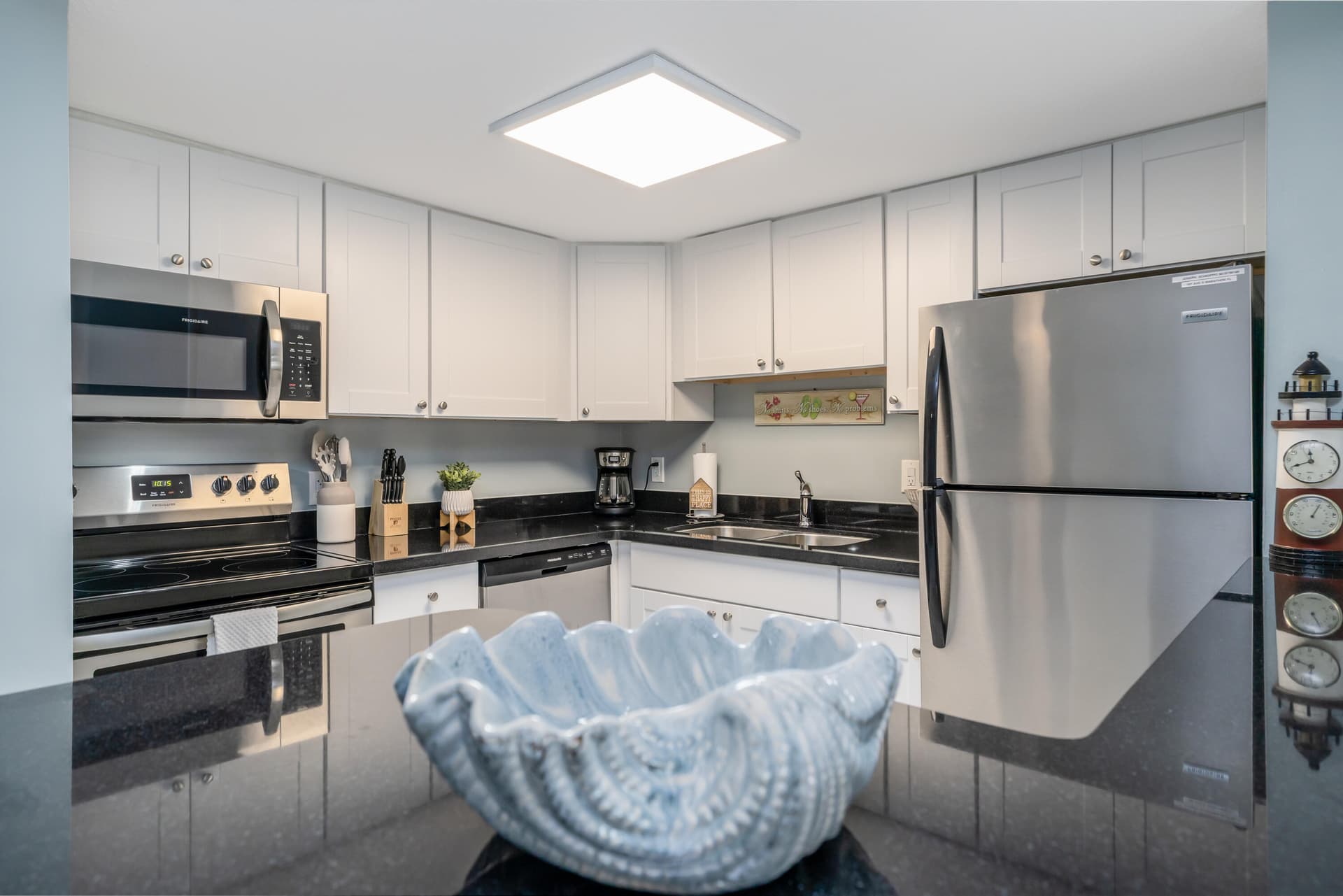 107 Avenue D APT 201 photo 14