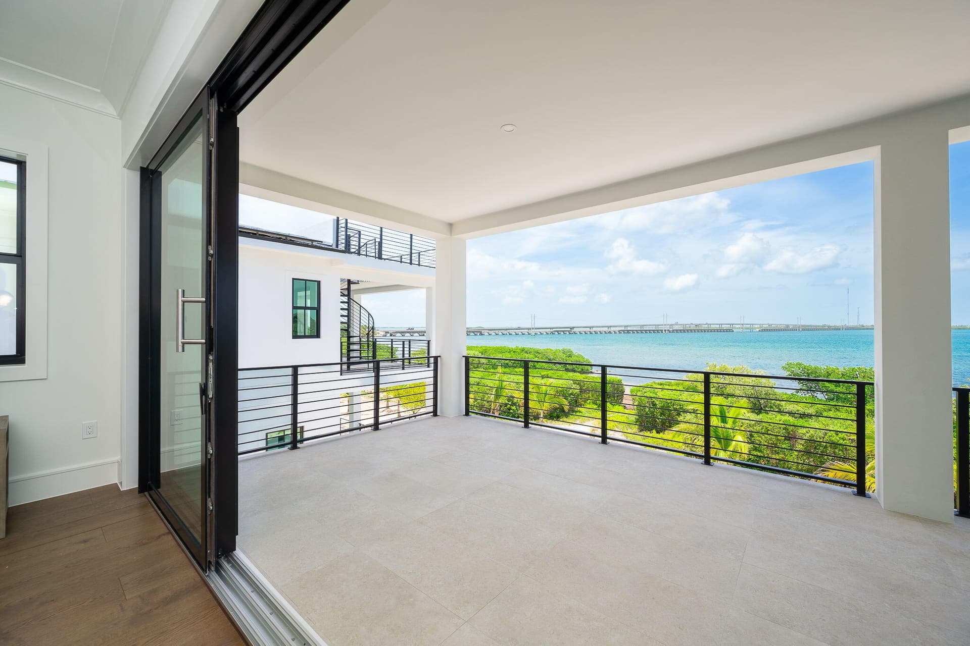 231 E Shore Drive 6 photo 18