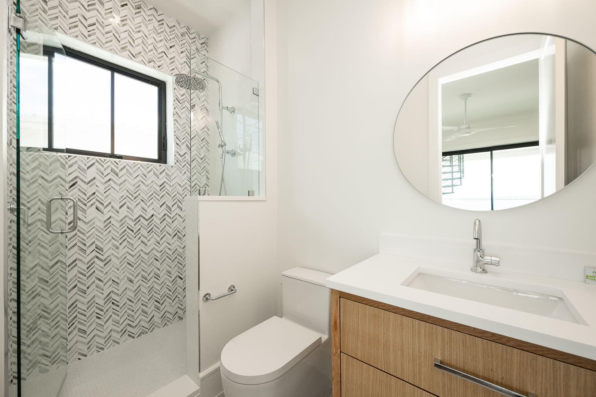 231 E Shore Drive 6 photo 16