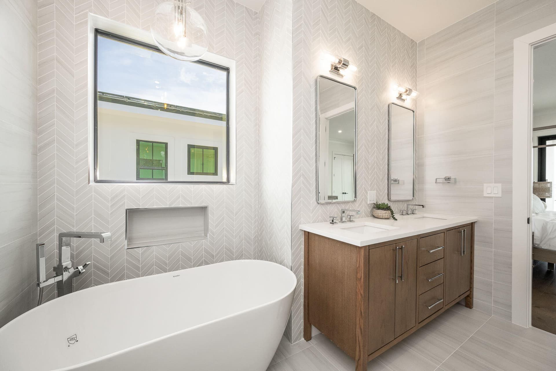 231 E Shore Drive 6 photo 21