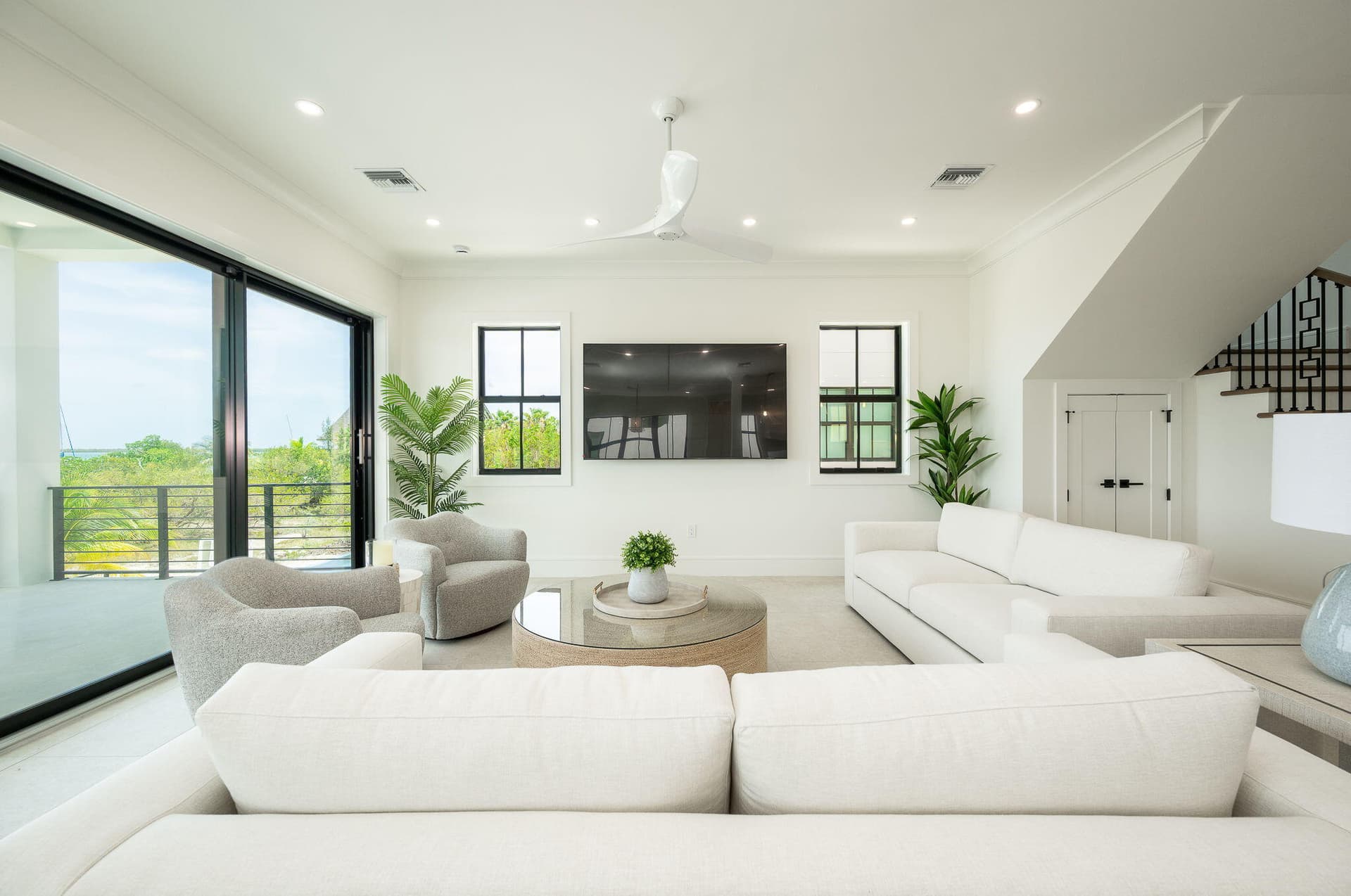 231 E Shore Drive 6 photo 13