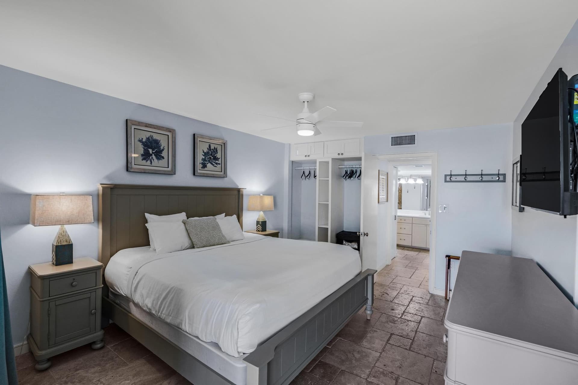 4402 Marina Villa Drive photo 23