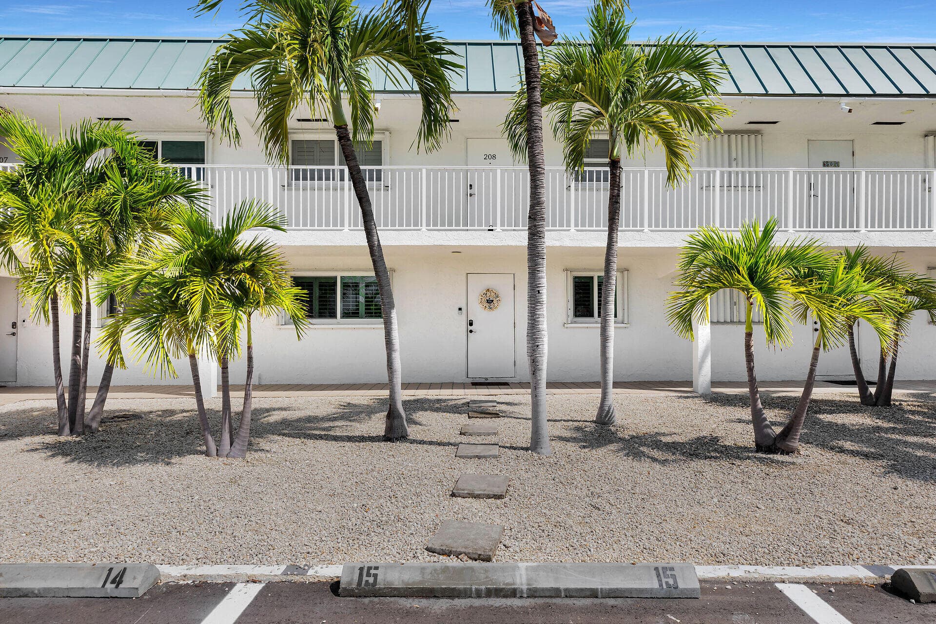 9 Sombrero Boulevard 108 photo 2