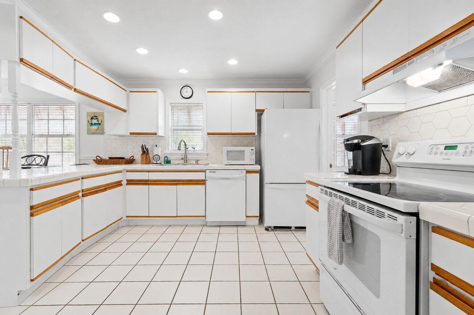 57477 MORTON Street photo 17