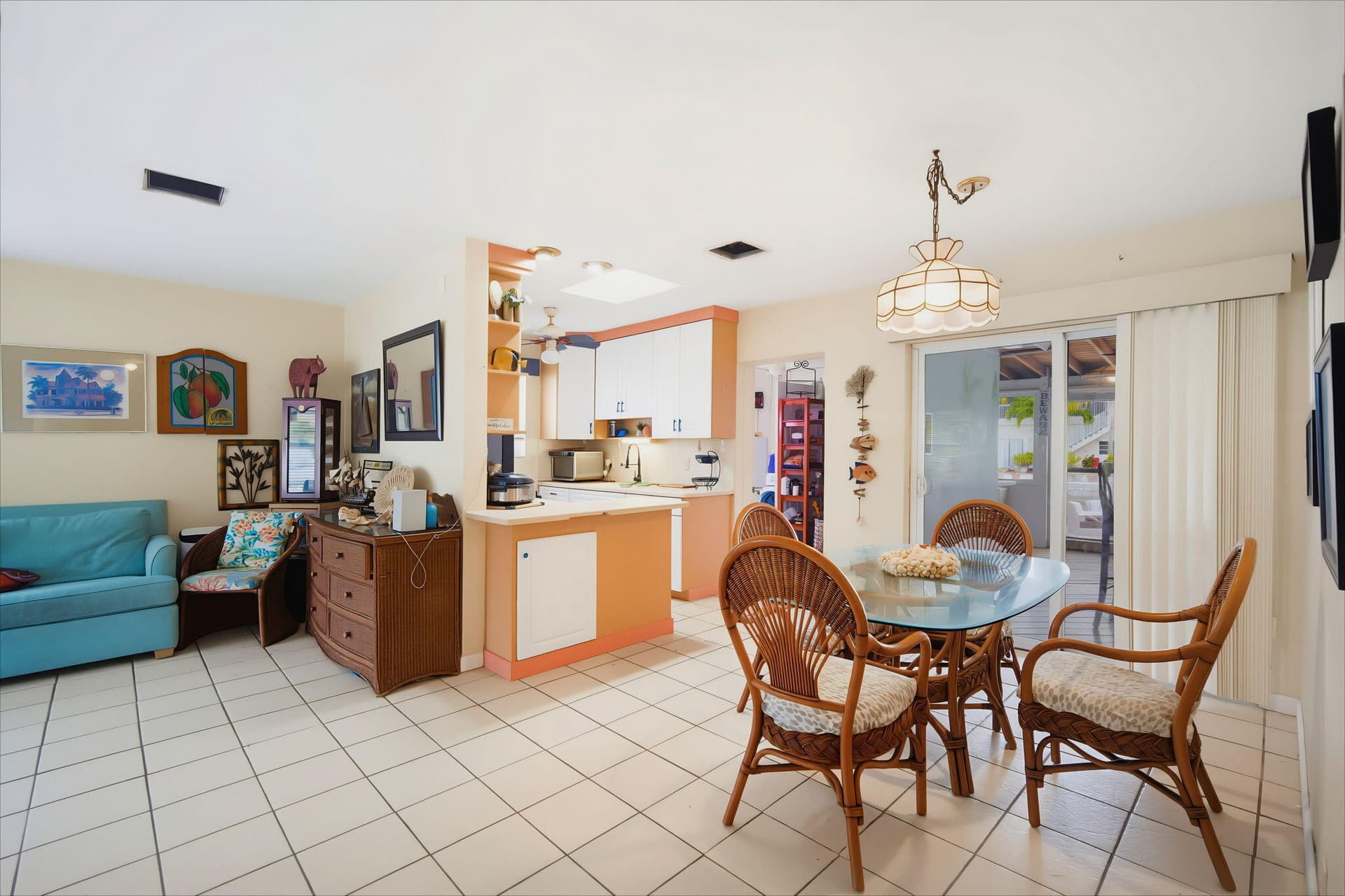 27 N Lake Drive photo 8
