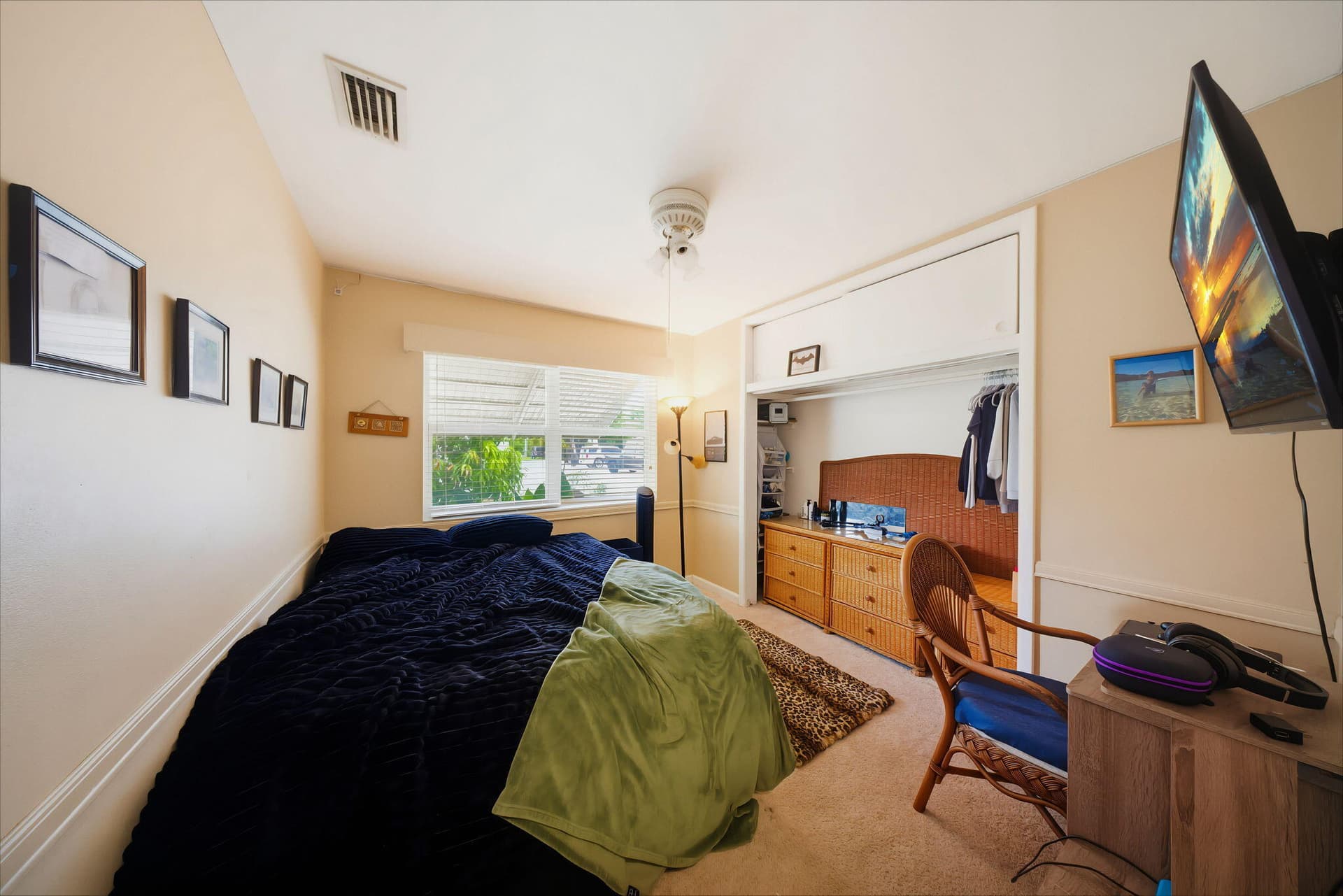 27 N Lake Drive photo 18