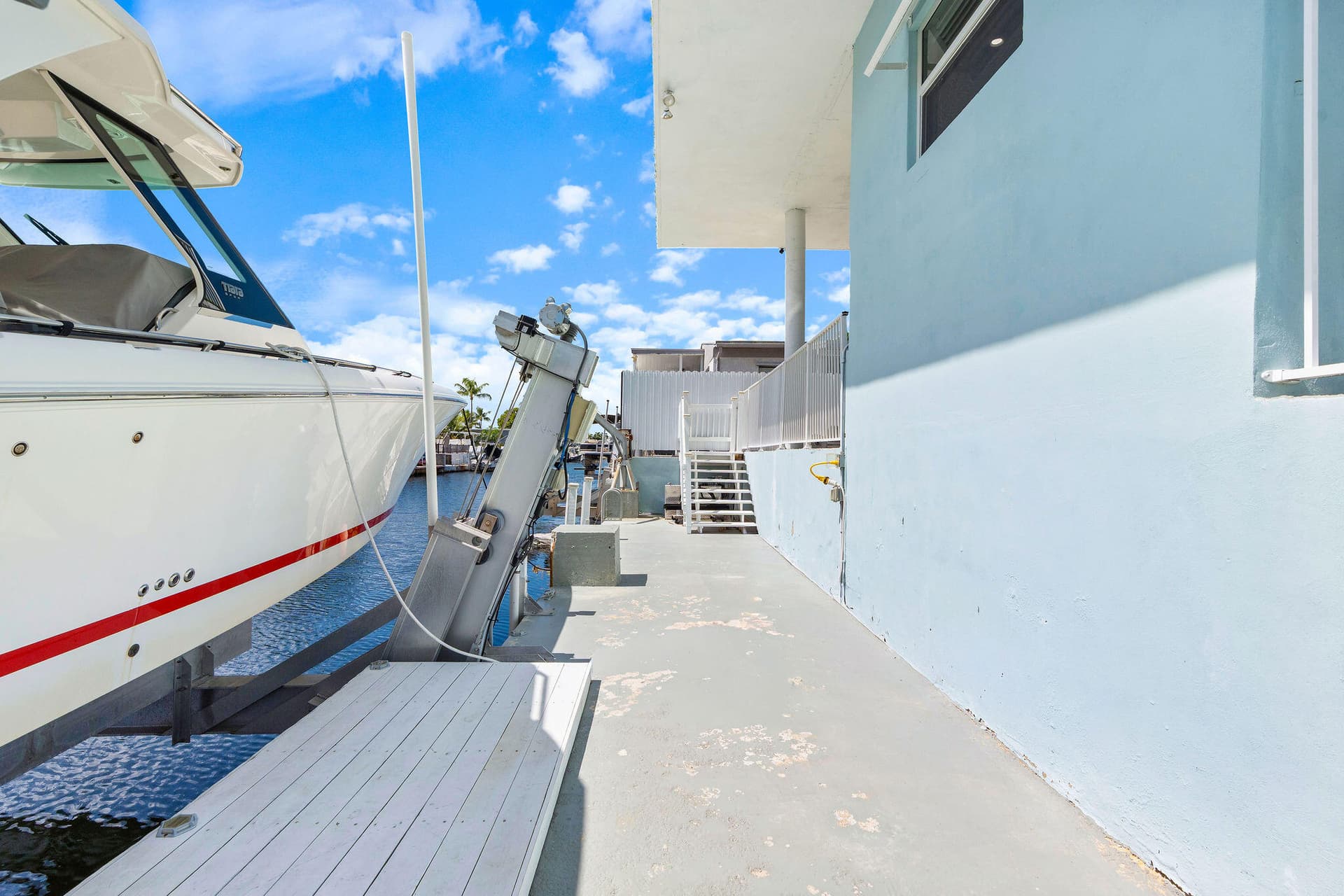 1007 Hialeah Lane photo 10