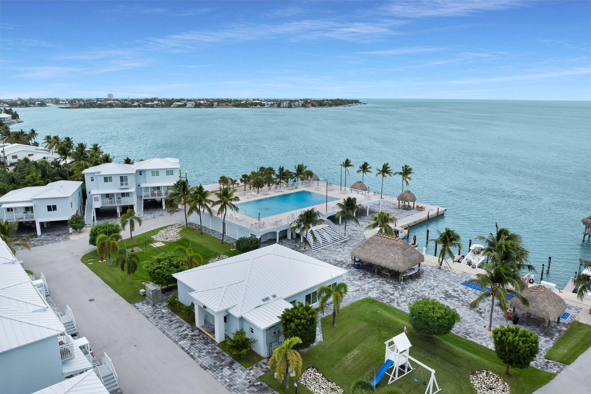 10877 Overseas Highway 82 photo 5
