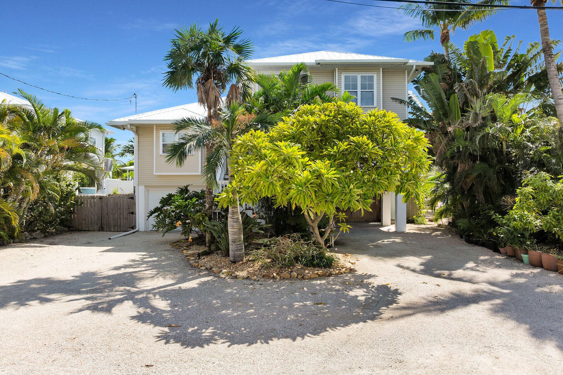 27416 Tobago Lane photo 4