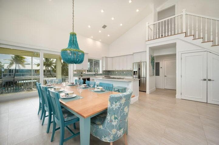 589 Pirates Road photo 9