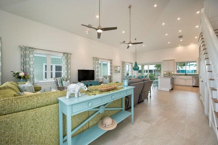 589 Pirates Road photo 12