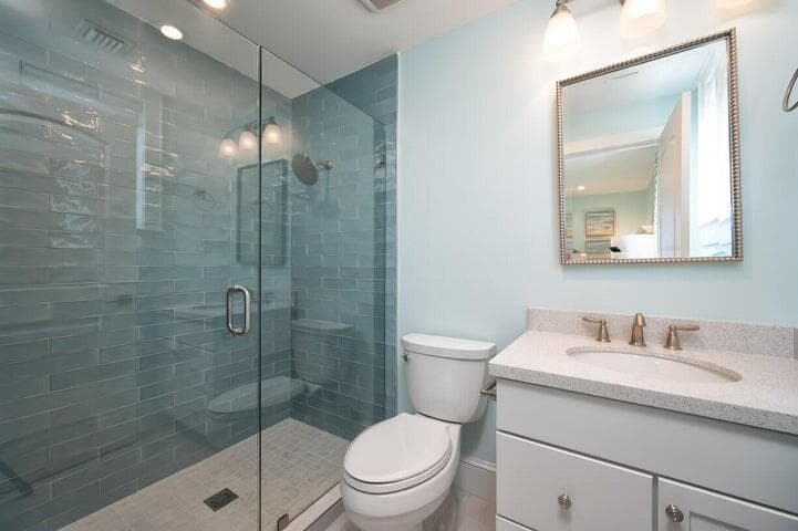 589 Pirates Road photo 16
