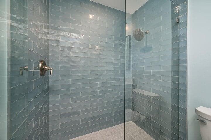 589 Pirates Road photo 17