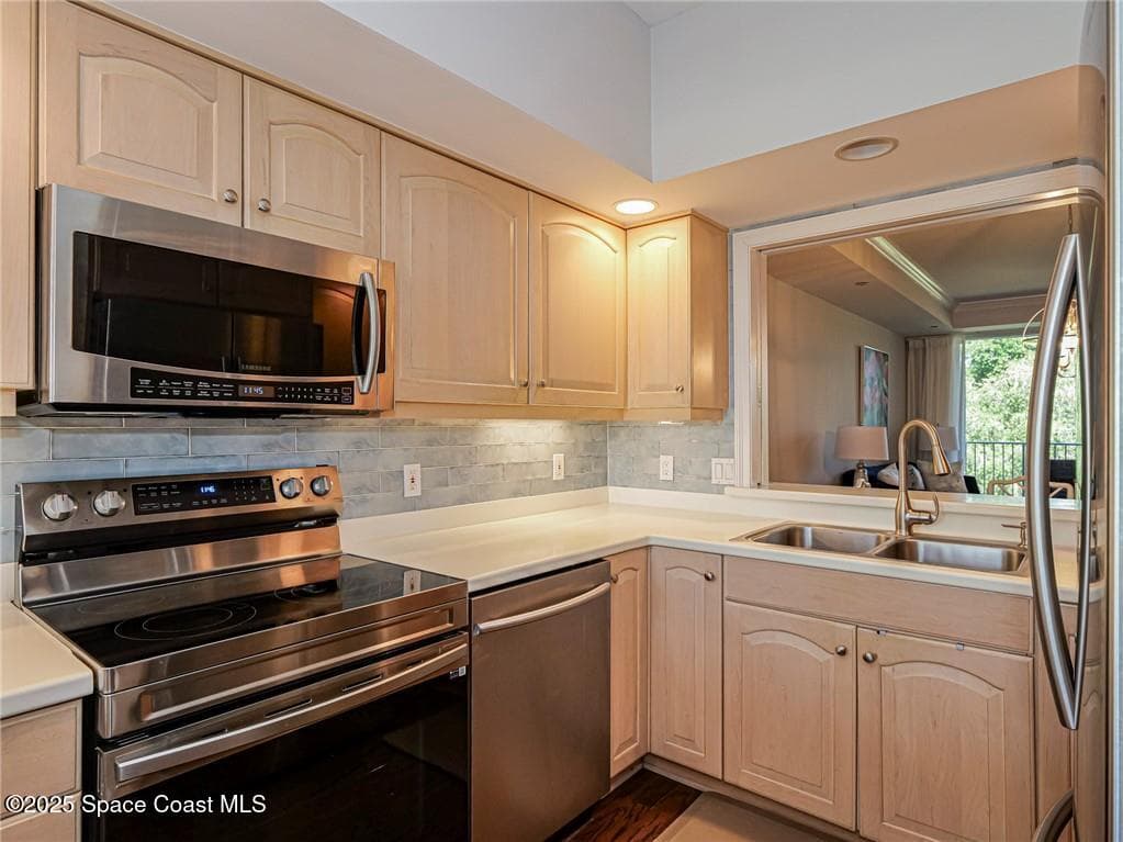 4775 S Harbor Drive 207 photo 19