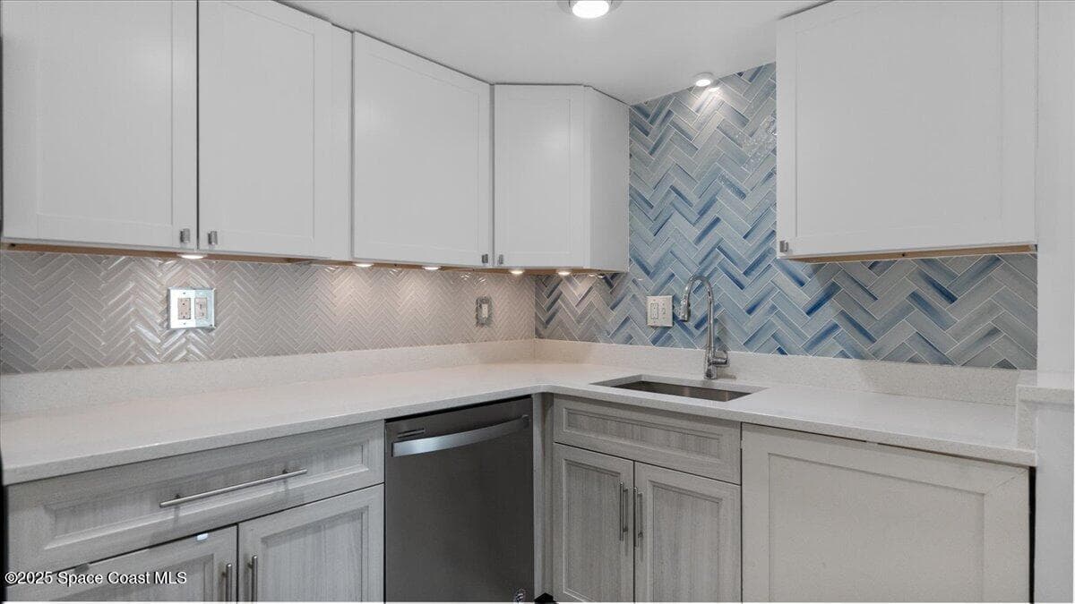 4800 Ocean Beach Boulevard 226 photo 25