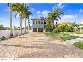 541 Treviso Drive photo 1