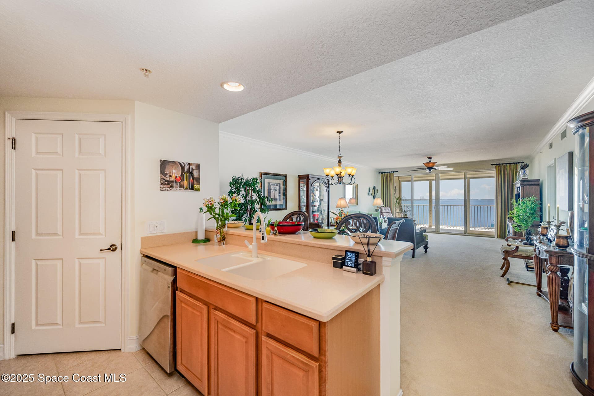 5 Indian River Avenue 804 photo 6