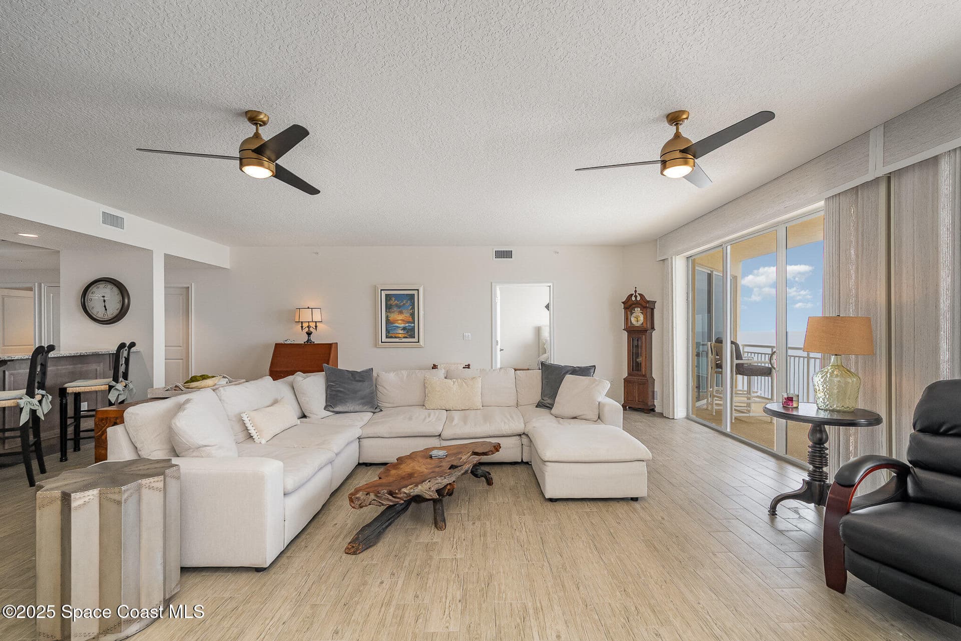 1025 Highway A1a 902 photo 11