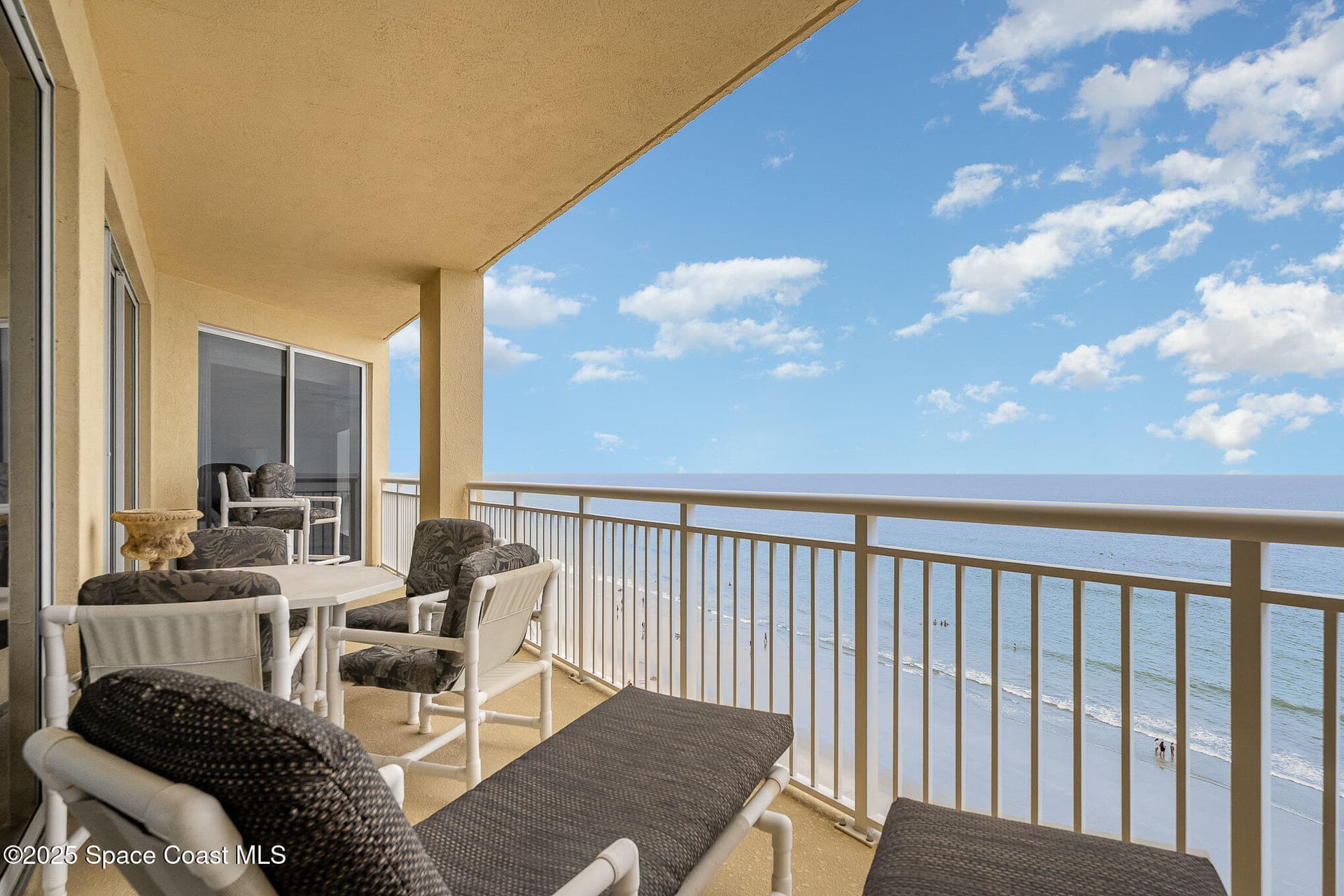 1025 Highway A1a 902 photo 1